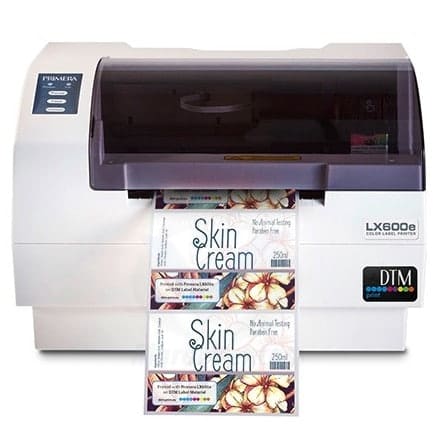 Imprimante Imprimante d’étiquettes Couleur Compacte Largeur Maximale de 127 mm (5″) Jusqu'à 4800 DPI LX600E