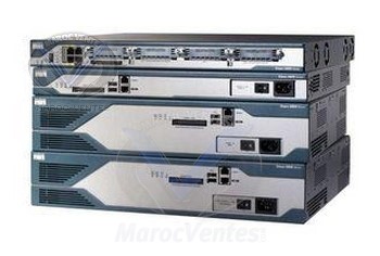 Routeur 2821 avec PVDM2-32,AIM-CUE,25 CME/CUE/Ph licence, évolués IP et 128F/256D C2821-25UC-VSECK9