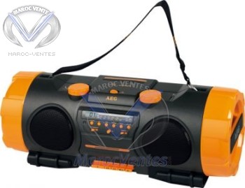 Mini chaîne Boomblaster 400 watts avec port USB et lecteur de carte SRP 4332 CD/MP3