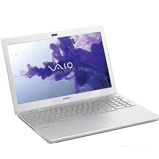 Ordinateur portable Intel® Core™ i5-3210M , Windows® 7 Professionnel 64 bits SVS15