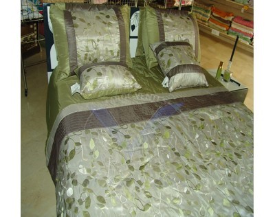 COUVRE LIT COUVRE LIT